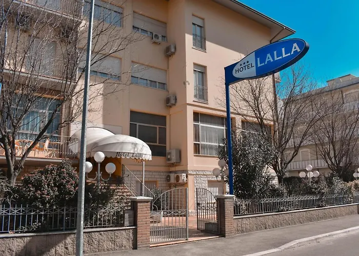 Hotel Lalla